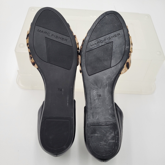 Marc Fisher Leopard print front Black Leather Flats Size 7 - Picture 6 of 8